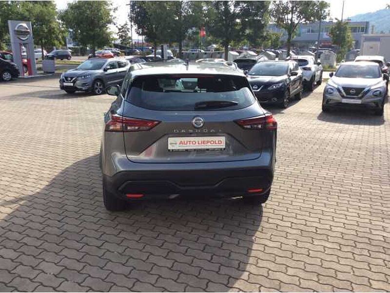 Nissan Qashqai 1.3 DIG-T Acenta 160PS Automatik