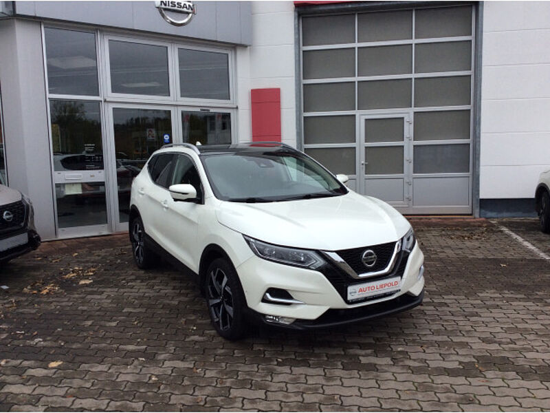 Nissan Qashqai 1.3 DIG-T Tekna Automatik 4x2 PGD LED